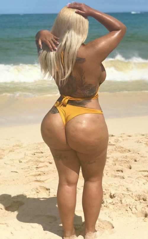 sexy beach body girl pawg p4ltfaTwna1w9lgc5o1 640
