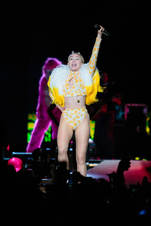 Miley-Cyrus-164.jpg
