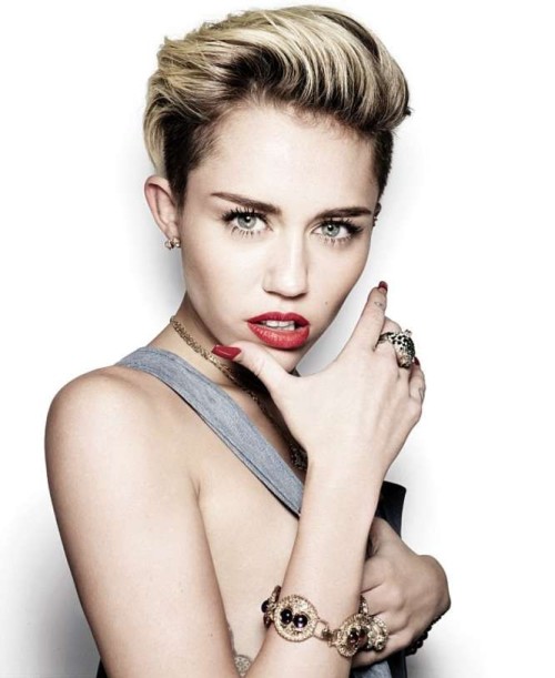 Miley Cyrus (203)