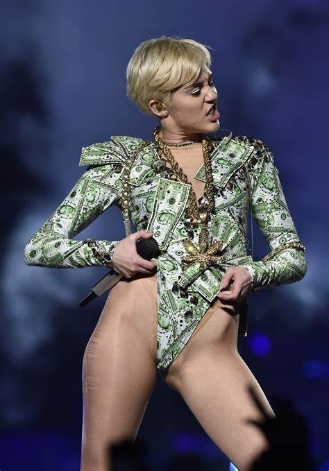Miley-Cyrus-208.jpg