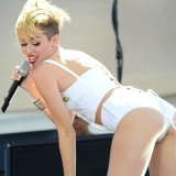 Miley-Cyrus-218
